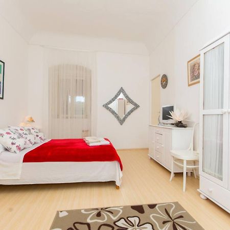 Stella City Center Accommodation Dubrovnik Luaran gambar