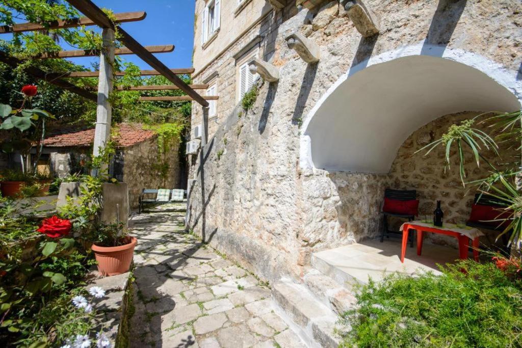Stella City Center Accommodation Dubrovnik Luaran gambar